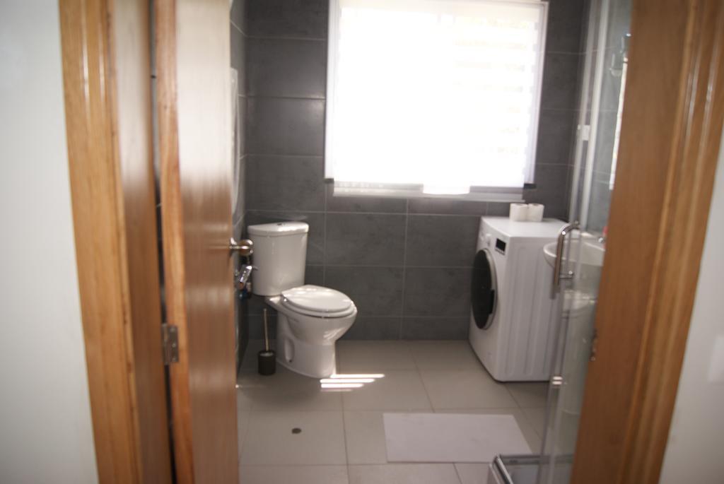 Apartamentos Praia Do Almoxarife Орта Екстериор снимка