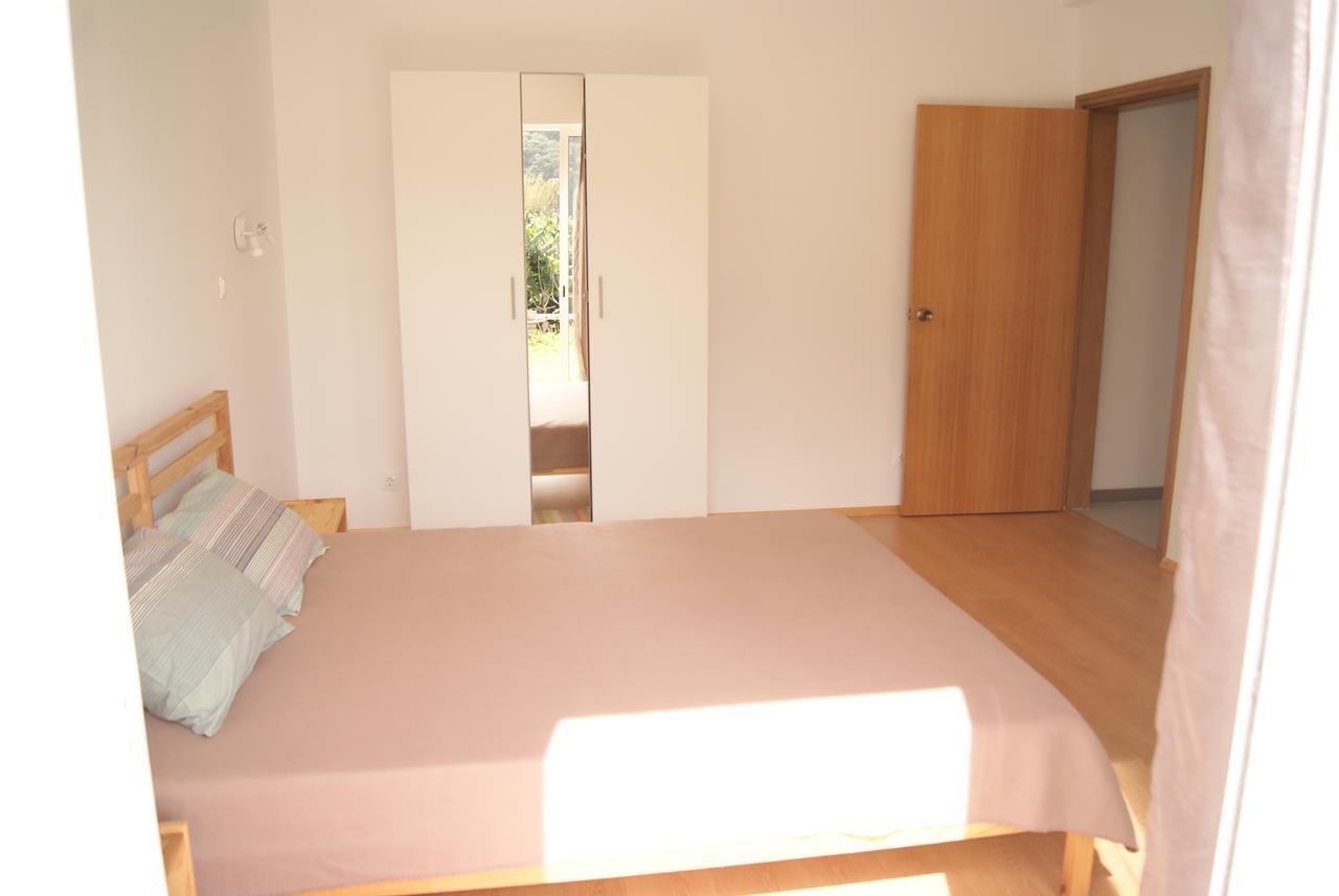 Apartamentos Praia Do Almoxarife Орта Екстериор снимка